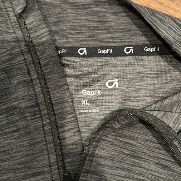 Men’s gap fit activity, half zip grey black color size extra large new tag - Picture 5 of 8